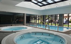 Green Port SPA Kołobrzeg STYLOWY LOFT- w cenie klimatyzacja, baseny, 2 jacuzzi, sauna, szlafroki, bawialnia